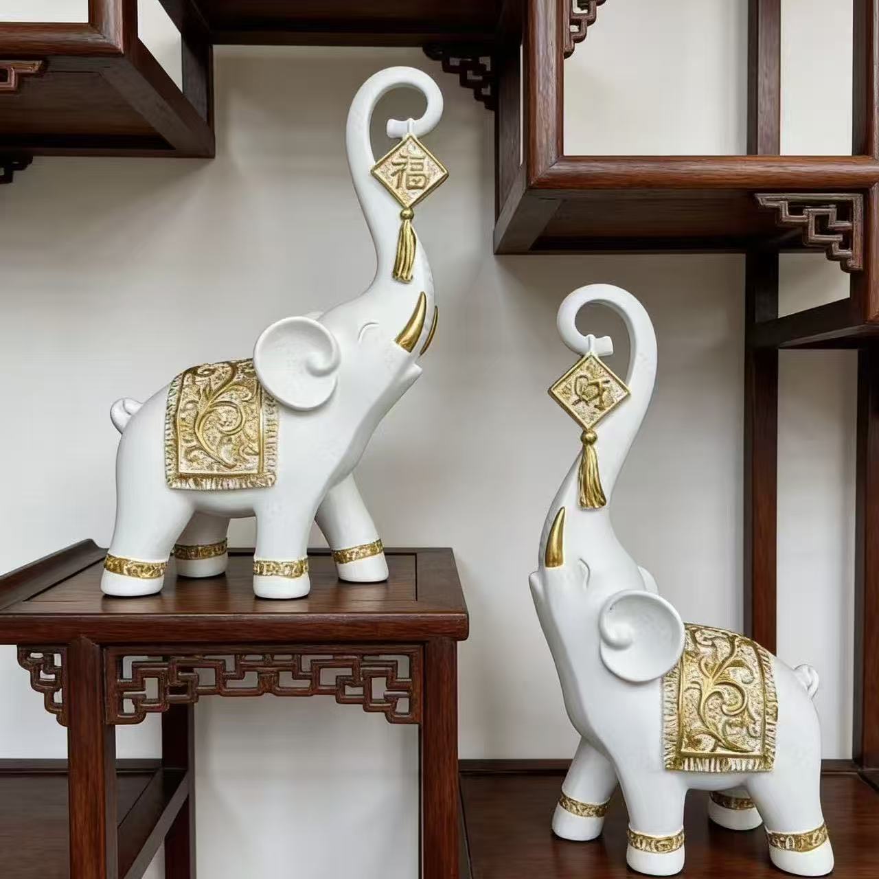 Resin Art Gift For Anniversary - Um Par de Estatuetas de Elefante